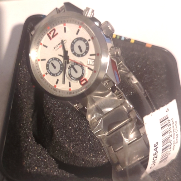 NWT Fossil Watch - Unisex - Picture 5 of 7